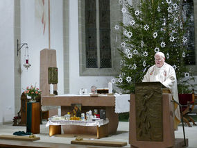 Darstellung des Herrn mit Kerzenweihe und Blasiussegen (Foto: Karl-Franz Thiede)